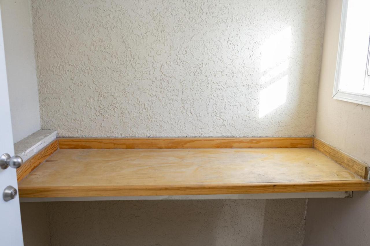 Walk To Beach House In Heart Of Entertainment District - Atrium Unit 102 South Padre Island Exteriér fotografie