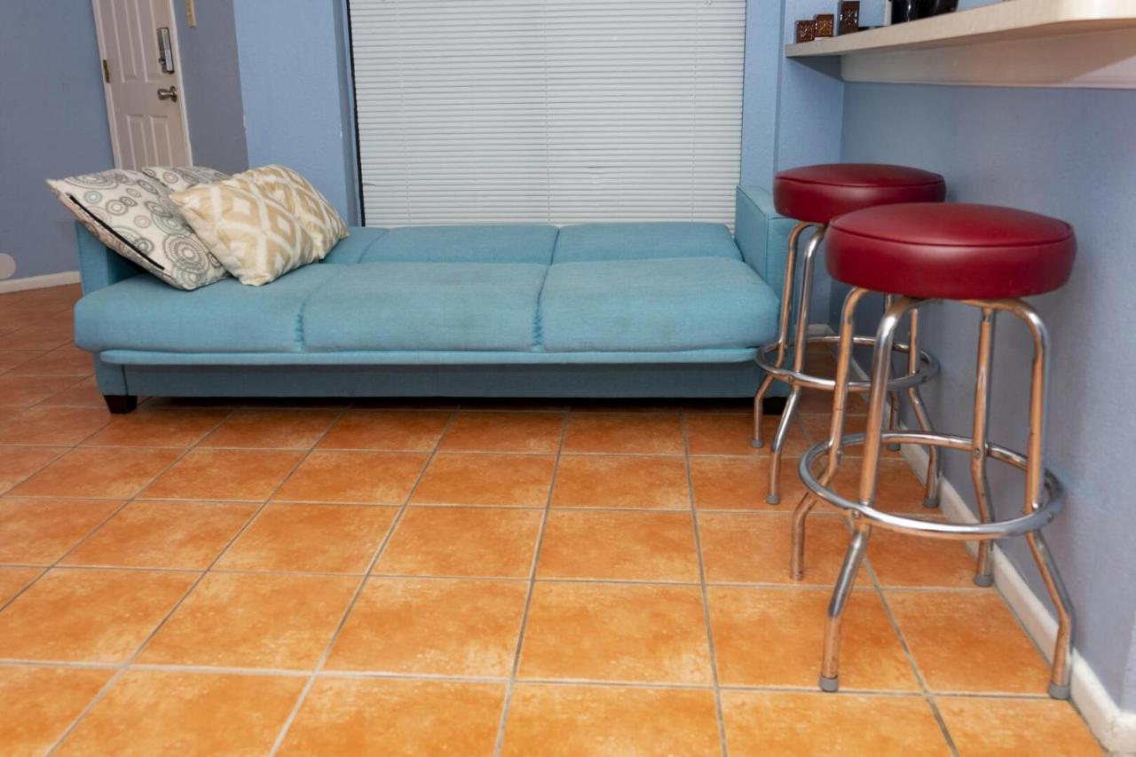 Walk To Beach House In Heart Of Entertainment District - Atrium Unit 102 South Padre Island Exteriér fotografie